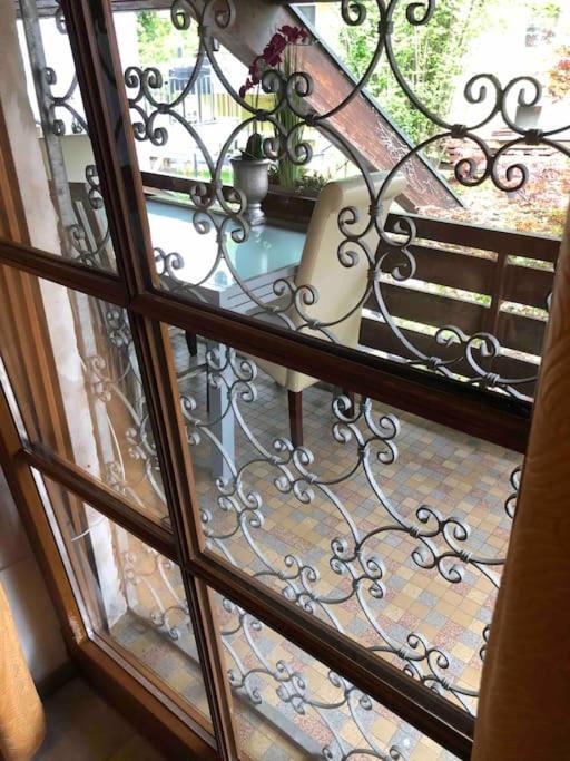 Willkommen Im Casa Felice, Der Wohlfuehl Oase Mit Balkon, 4 Betten Und Homeoffice Platz Aidlingen Esterno foto