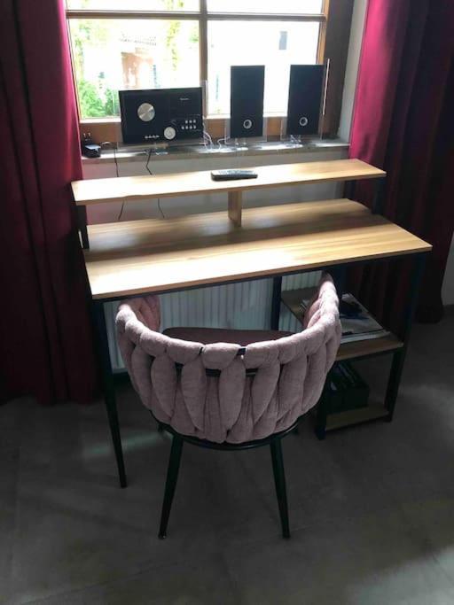 Willkommen Im Casa Felice, Der Wohlfuehl Oase Mit Balkon, 4 Betten Und Homeoffice Platz Aidlingen Esterno foto