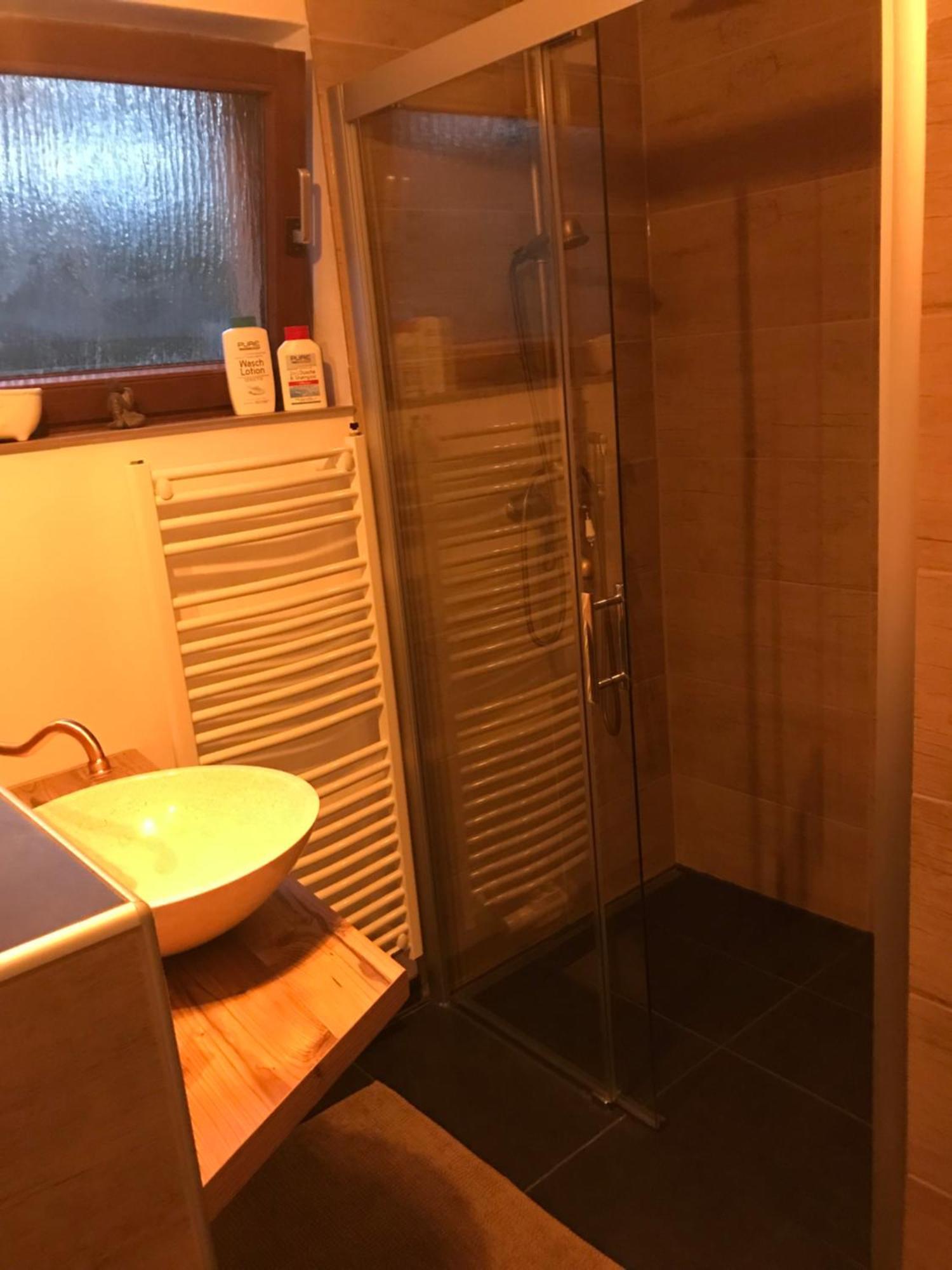Willkommen Im Casa Felice, Der Wohlfuehl Oase Mit Balkon, 4 Betten Und Homeoffice Platz Aidlingen Esterno foto
